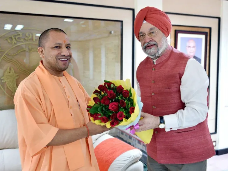 Petroleum Minister Puri wishes CM Yogi on his birthday