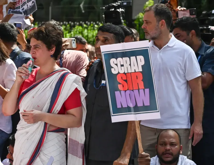 PIB fact-check: No MHA outreach to Rahul, Priyanka over Nirvachan Sadan impasse