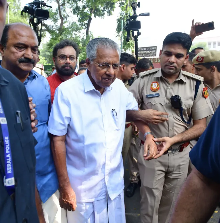 Pinarayi Vijayan Slams Modi Govt Over Jantar Mantar Crackdown