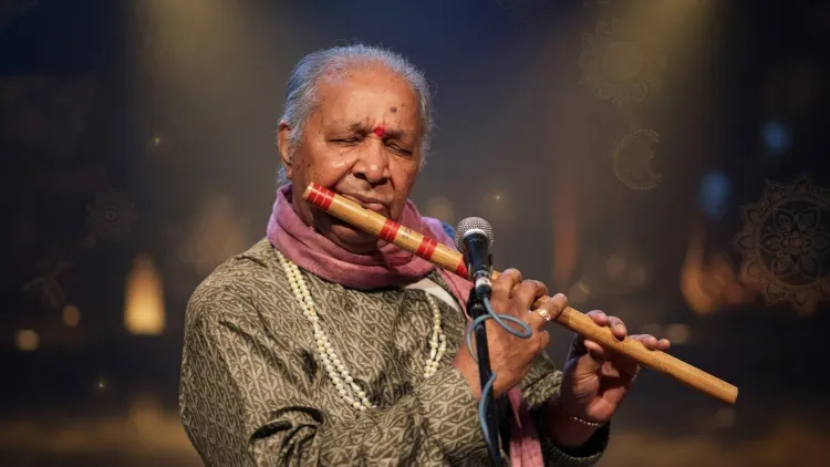 पं. हरिप्रसाद चौरसिया: पहलवान बनाने की ज़िद और बांसुरी के जादूगर बनने का सफर