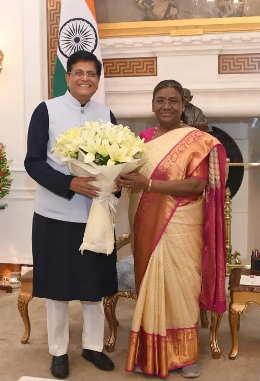 Piyush Goyal Greets President Murmu on Her Birthday