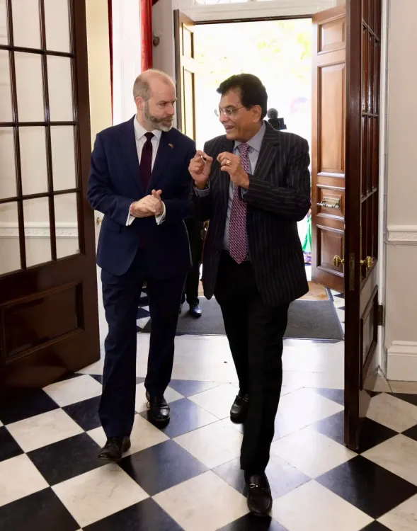 What Discussions Did Piyush Goyal Have With UK’s J. Reynolds on Trade?