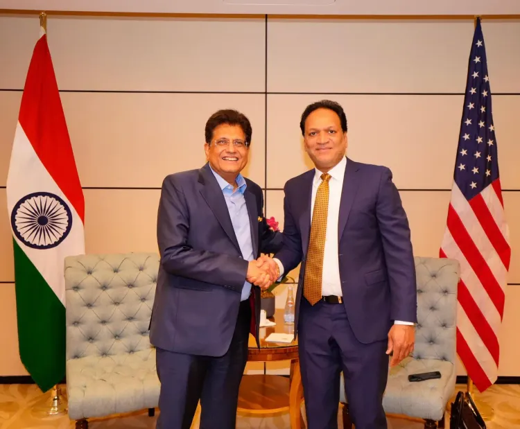 Piyush Goyal Meets Amneal Pharma Co-CEO on India Investment