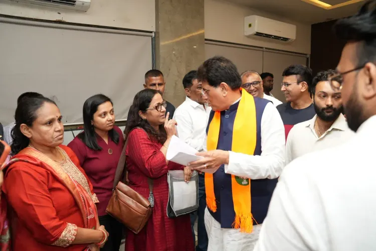 Piyush Goyal Meets Kandivali West Residents, Reviews Urban Development