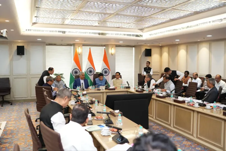 क्या पीयूष गोयल ने वधावन पोर्ट प्रोजेक्ट पर बैठक करके रोजगार के अवसरों का वादा किया?