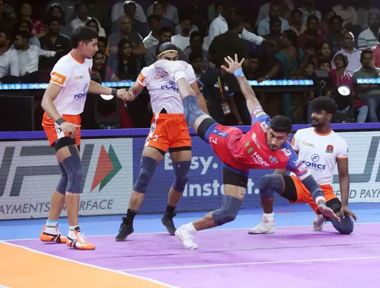 How Did Aditya and Pankaj Lead Puneri Paltan to Victory Over UP Yoddhas?