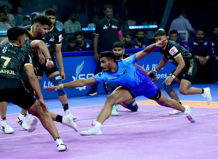 Can Bengal Warriorz Continue Their Dominance After Devank Dalal's Stellar Performance Against Haryana Steelers?