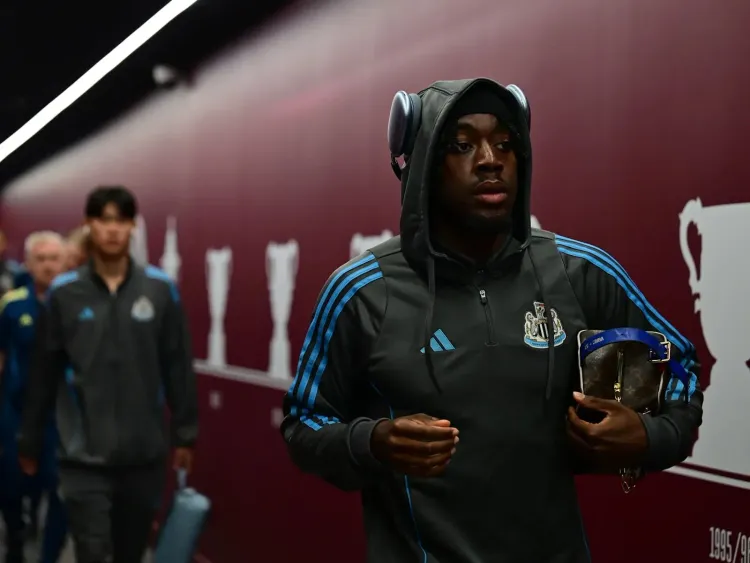 Is Anthony Elanga Set for His Newcastle Debut Against Aston Villa?