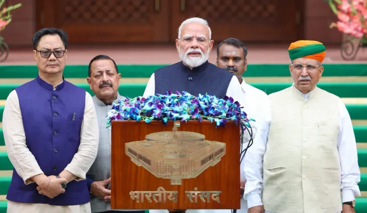 PM Modi Addresses Media on Monsoon Session Day 1
