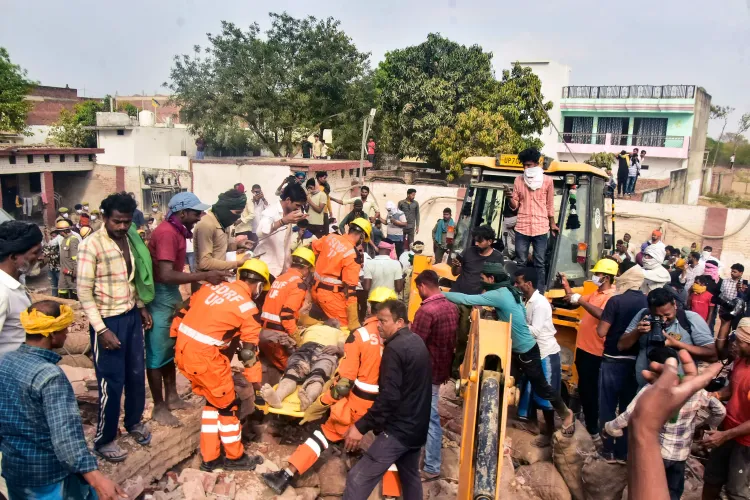 PM Modi Mourns Prayagraj Building Collapse, Offers Relief for Victims