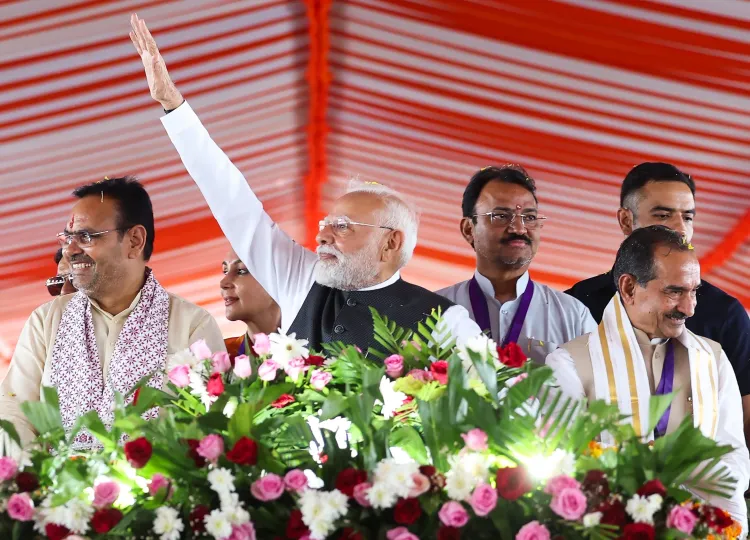 How Did PM Modi Connect with PM-KUSUM Beneficiaries in Banswara?