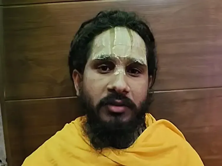 क्या पीएम मोदी के सत्ता संभालते ही मंदिरों की दशा बदली?