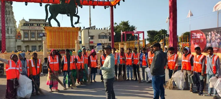 क्या पीएम मोदी की यात्रा से सोमनाथ की स्वच्छता में प्रशासन और सफाई कर्मचारियों का अतुल्य योगदान है?