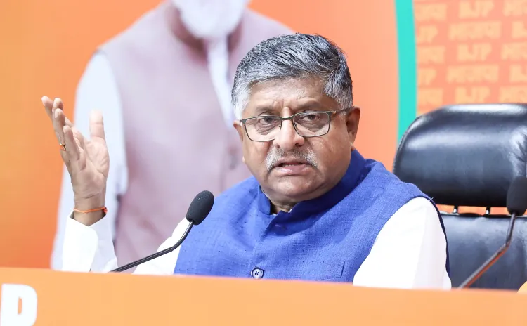 क्या भाजपा पीएम मोदी की मां के एआई वीडियो से नाराज है? रवि शंकर का सवाल?
