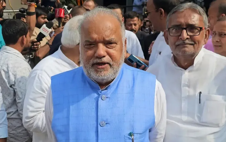 राहुल गांधी की पीएम मोदी नकल पर NDA का पलटवार, BJP-JDU बोले — यह प्रधानमंत्री पद का अपमान