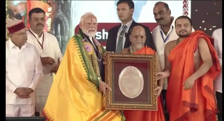 What Nine Civic Pledges Did PM Modi Urge After His Visit to Sri Krishna Math?