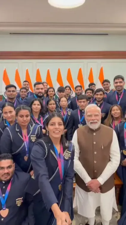 PM Modi Meets CWG 2026 Athletes Returning Home