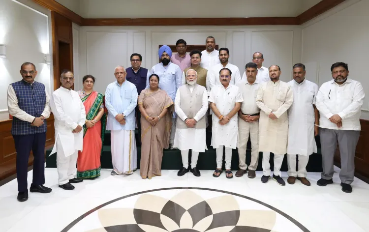 What Vision Did PM Modi Share with Delhi BJP Leaders to Improve Residents' Living Standards?