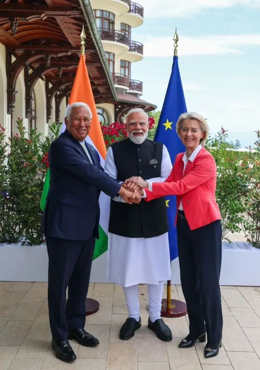 PM Modi meets EU Council, Commission chiefs in Evian