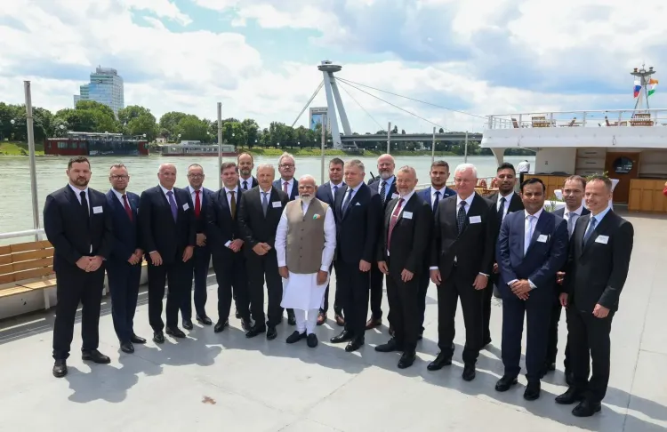 PM Modi Meets Slovak Business Leaders in Bratislava