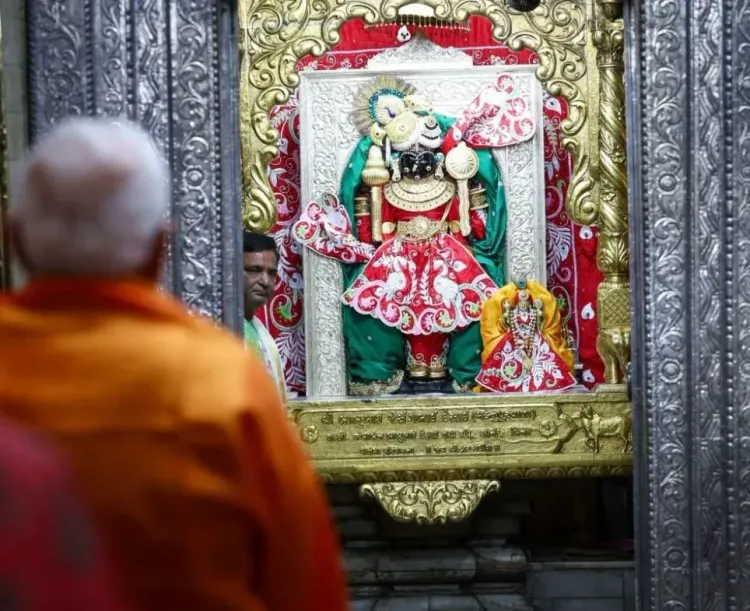 जन्माष्टमी पर PM मोदी ने शेयर किया कृष्णाष्टकम का श्लोक, देशवासियों को दी शुभकामनाएं