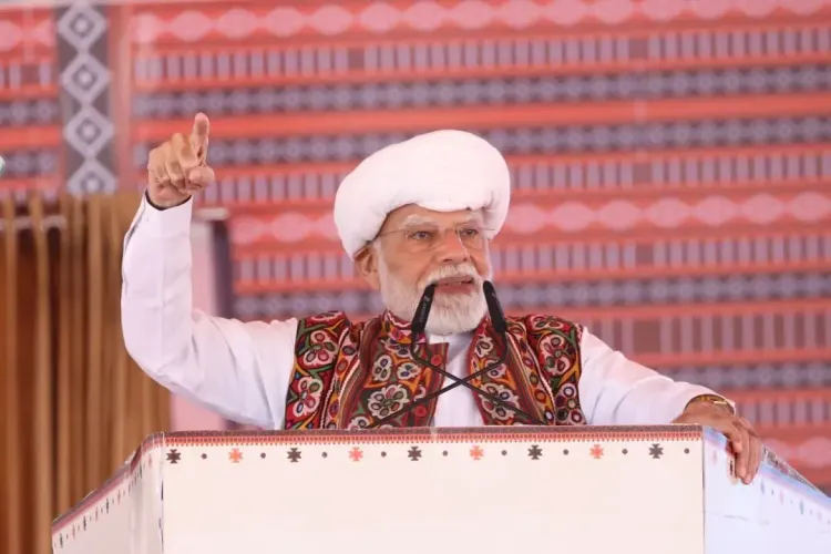 Modi revives Rahul Gandhi's 'aloo se sona' jibe at Banaskantha farmers rally