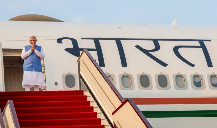 Will PM Modi Meet Oman's Sultan Today for a Comprehensive Review of Bilateral Relations?
