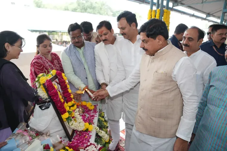 PM Modi Transfers ₹18,690 Cr to 9.34 Cr Farmers; CM Yadav Joins from Ujjain