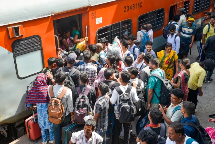 बिहार पुलिस भर्ती परीक्षा 2025: 16-17 जून को पूर्व मध्य रेलवे चलाएगा विशेष ट्रेनें, जानें पूरा शेड्यूल