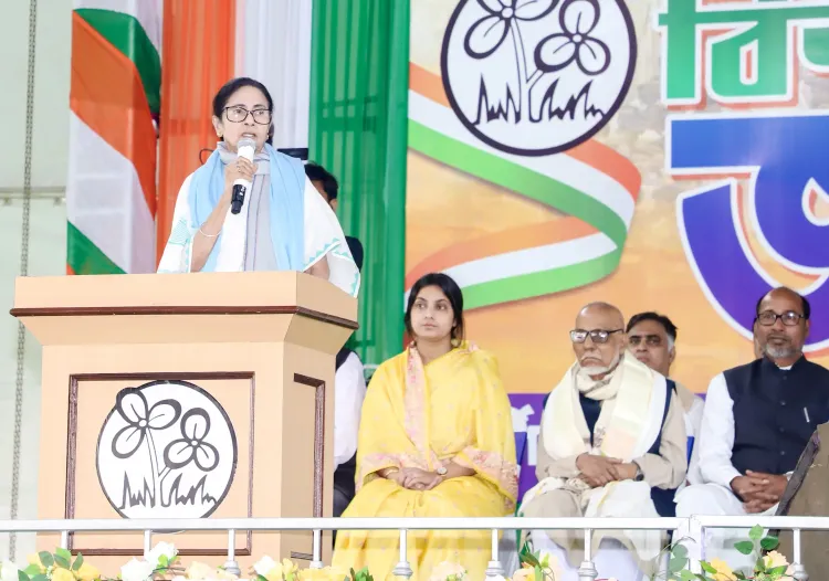 Will the Politics of Riots Be Tolerated? CM Mamata's Response After Trinamool Suspends MLA Over 'Babri Masjid' Initiative
