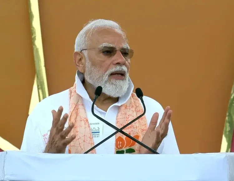 12वें अंतरराष्ट्रीय योग दिवस पर PM मोदी का कोलकाता से संदेश: 'योग सबको जोड़ता है'