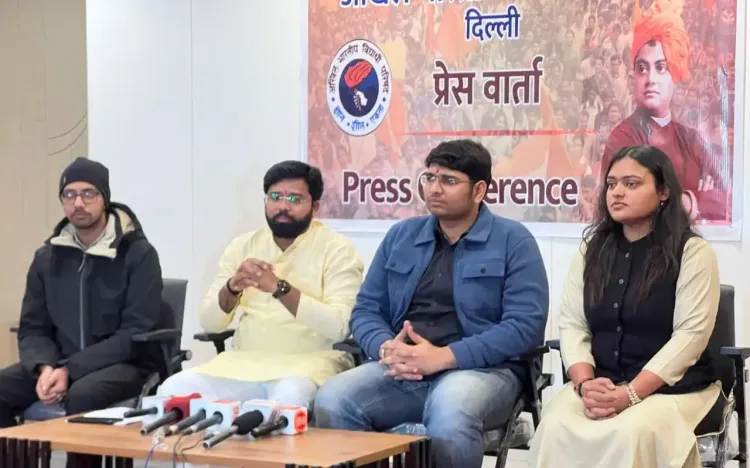 क्या एबीवीपी पूरे वर्ष छात्र और राष्ट्र के हित में कार्य करेगी? : वीरेंद्र सिंह सोलंकी