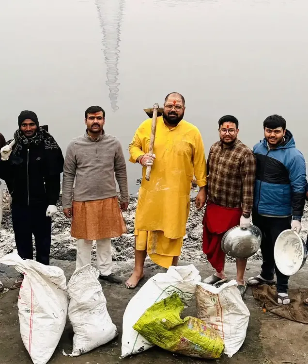 Gaurav Sharma, the Powerlifter-turned-Shooter, Initiates Cleanliness Campaign at Yamuna Ghats
