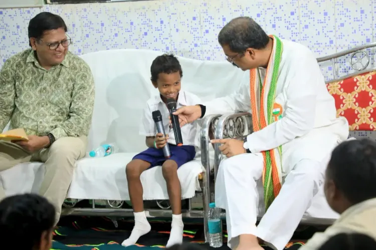 Pradhan Meets Tribal Students at Jharbahal SSD School