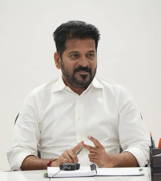Telangana Expands Prajavani Grievance Services to Grassroots Level