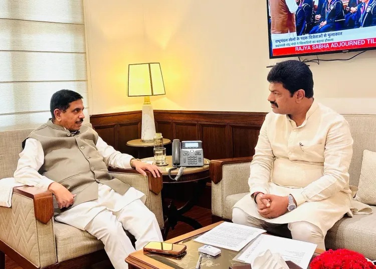 Pralhad Joshi receives Shivamogga MP B.Y. Raghavendra at Parliament office