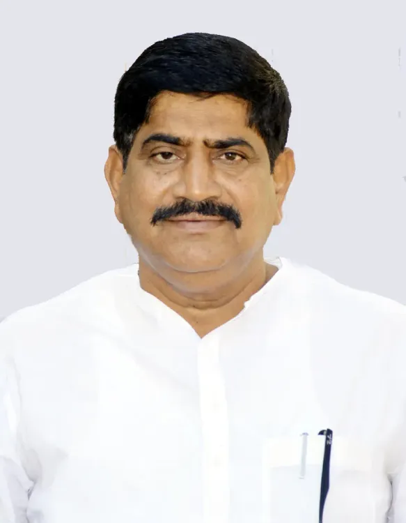 Pralhad Joshi Wishes Bagalkote MP Gaddigowda on Birthday