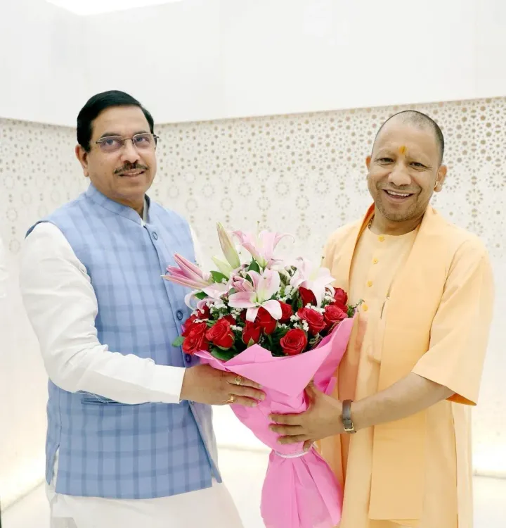 Pralhad Joshi Wishes CM Yogi Adityanath on Birthday