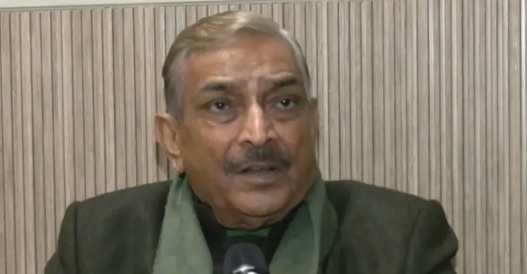 क्या प्रमोद तिवारी ने केंद्र सरकार पर गंभीर आरोप लगाए?