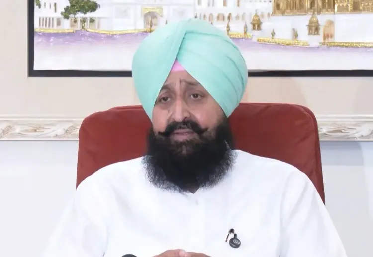 पंजाब कांग्रेस बैठक के बाद बाजवा का ऐलान: 'पद मिले या न मिले, राहुल गांधी के साथ खड़े रहेंगे'