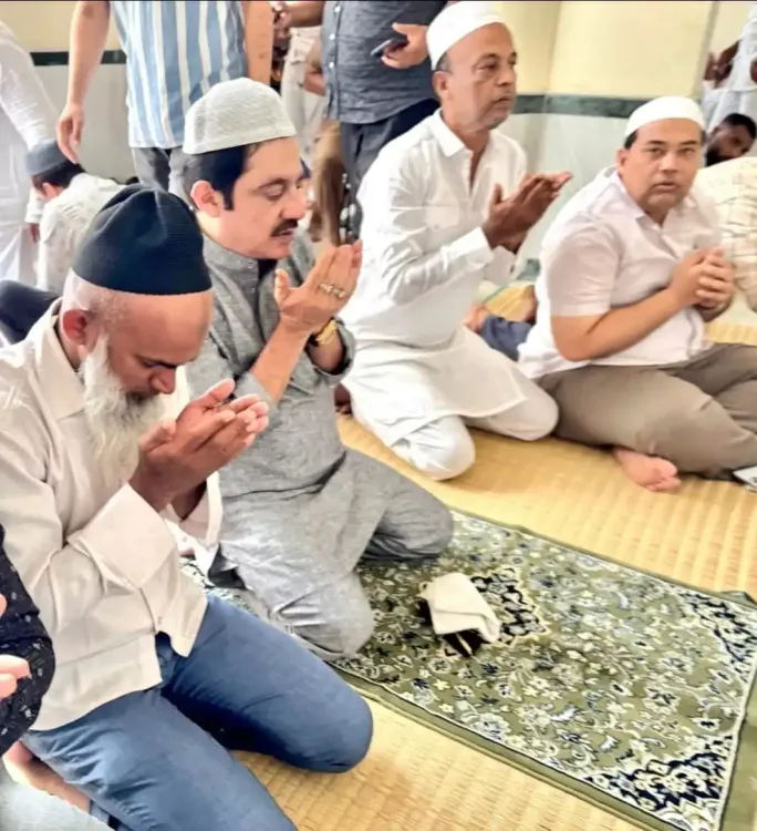 Are Prayers Being Held for Troops in Karnataka Mosques? Minister Zameer Ready to Sacrifice for the Nation!