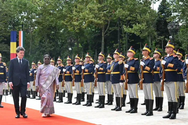 President Murmu holds talks with Romania's Nicusor Dan in Bucharest