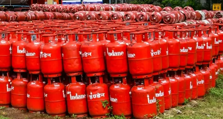 Why is the Price of LPG in India Lower than in Pakistan, Sri Lanka & Nepal?