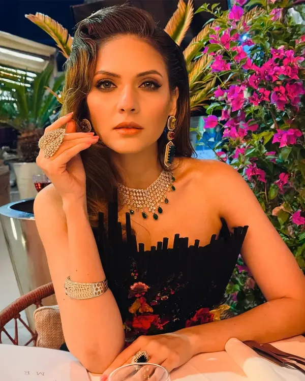 What Does Priyanka Bajaj Sibal Think About the Contestants of 'Bigg Boss 19'?