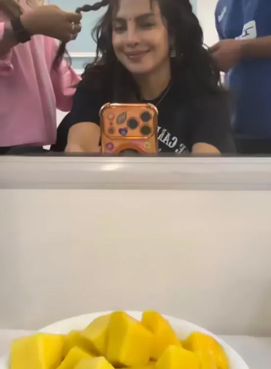 Priyanka Chopra Jonas relishes Hyderabad's Himayat mangoes on Varanasi shoot