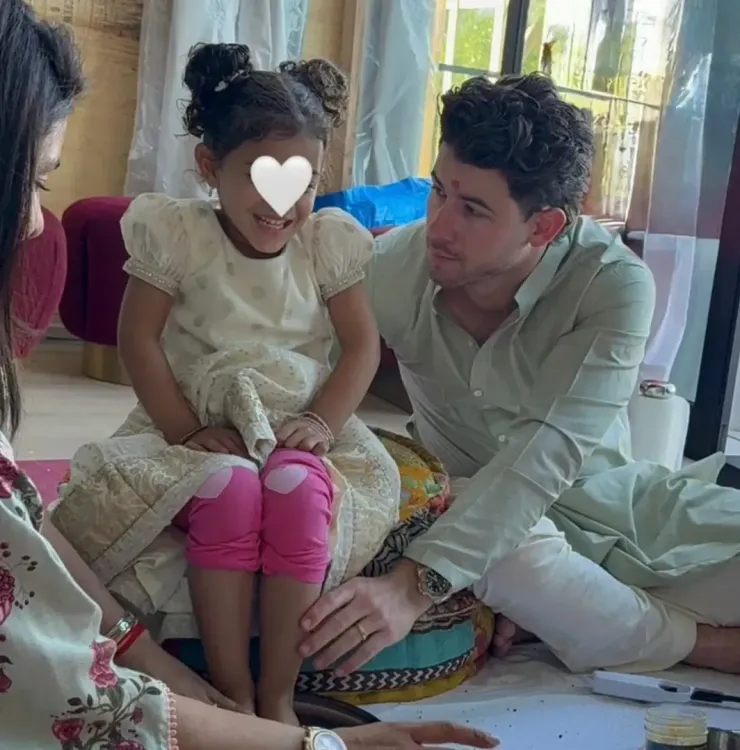 Priyanka Chopra, Nick Jonas perform Kanya Pujan for daughter Malti on Dussehra
