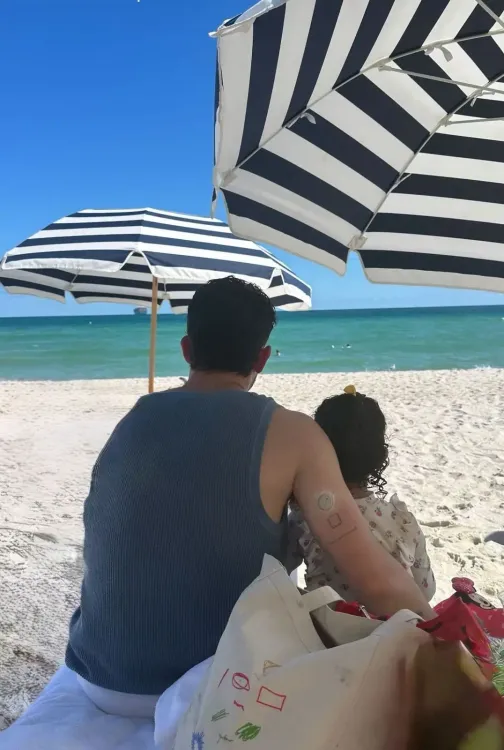 Did Priyanka Chopra Just Share the Most Precious Moment with Nick Jonas and Their Daughter?