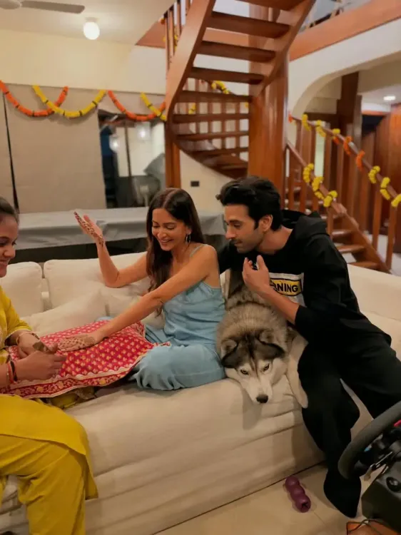 Kriti Kharbanda's birthday meets Karwa Chauth as Pulkit Samrat showers her with love