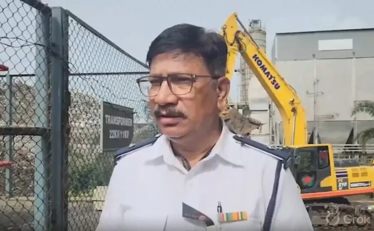 पुणे इमारत हादसा: मोशी में तीन मंजिला इमारत गिरी, 1 की मौत, 9 मजदूर सुरक्षित निकाले; बचाव अभियान जारी