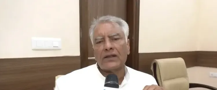 Punjab BJP chief Jakhar demands breath test before floor test in Assembly